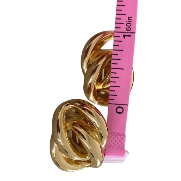 Christian Dior 80s clip on gold tone interlocking links Vintage - Picture 12 of 12